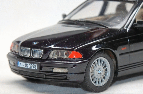 BMW 325i (E46) 2
