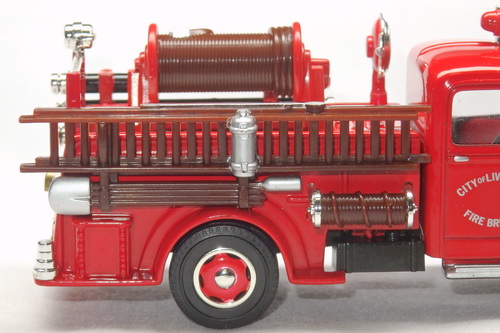 BEDFORD FIRE ENGINE 4