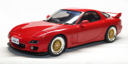 MAZDA RX-7 (FD3S) SOLIDO 1