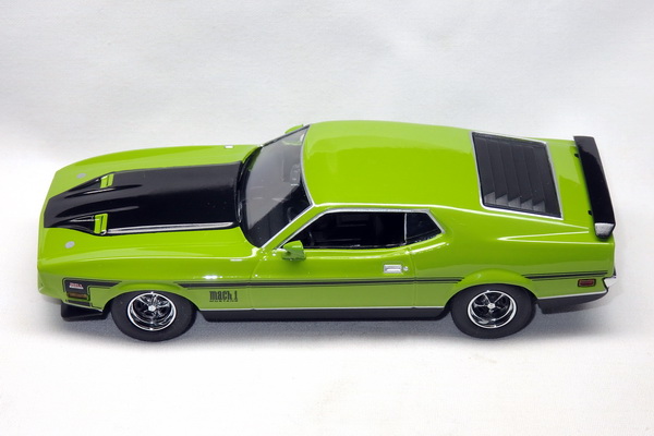 FORD MUSTANG MACH I 3