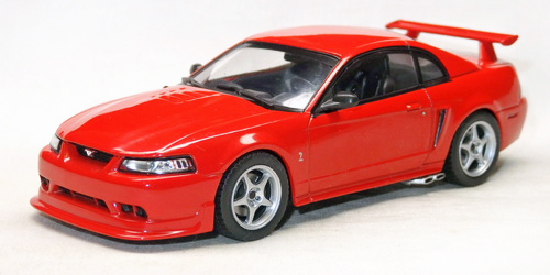 FORD MUSTANG IV SVT COBRA R
