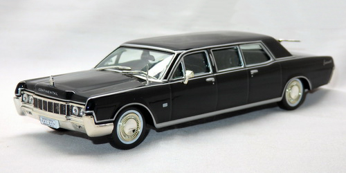 FORD LINCOLN CONTINENTAL LIMOUSINE 5