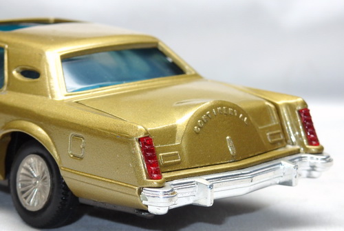 FORD LINCOLN CONTINENTAL MK IV 2