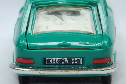 PEUGEOT 204 COUPE 4