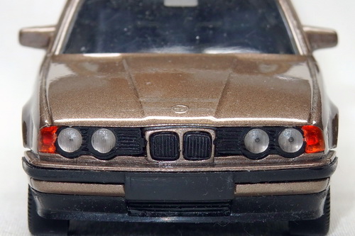 BMW 535i (E34) 1