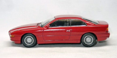 BMW 850i (E31) 4