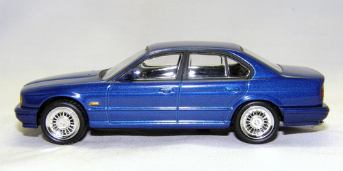 BMW M5 (E34) 4