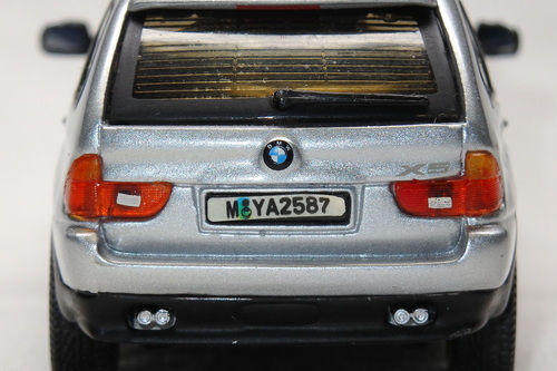 BMW X5 4.4i (E53) 6