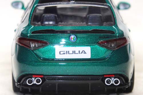 ALFA ROMEO GIULIA QUADRIFOGLIO 2