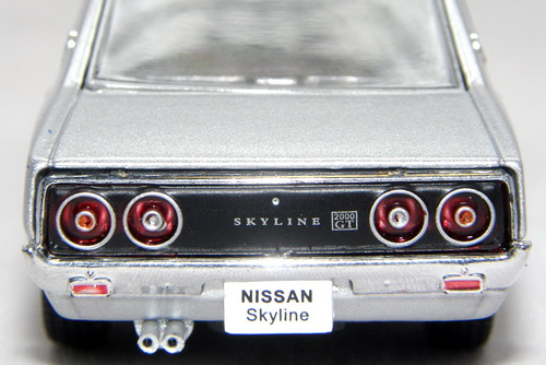 NISSAN SKYLINE 2000 GT (GC110) 8