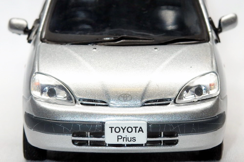 TOYOTA PRIUS 7