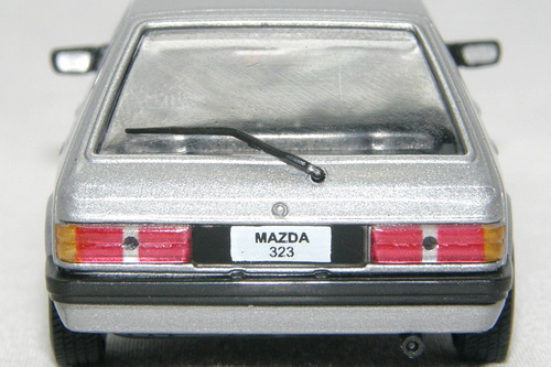 MAZDA FAMILIA FF (323) 2