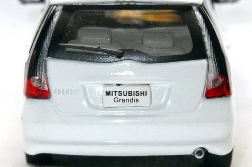 MITSUBISHI GRANDIS 2