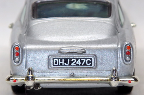 ASTON MARTIN DB5 2