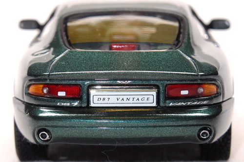 ASTON MARTIN DB7 VANTAGE 2