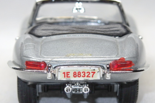 JAGUAR E TYPE 12