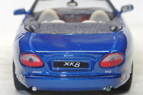 JAGUAR XK8 (X100) CONVERTIBLE 4