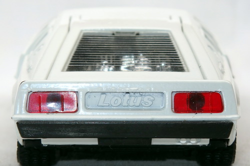 LOTUS ESPRIT S1 2