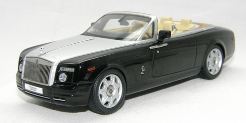 ROLLS ROYCE PHANTOM DROPHEAD COUPE 3