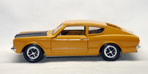 FORD TAUNAS COUPE 2