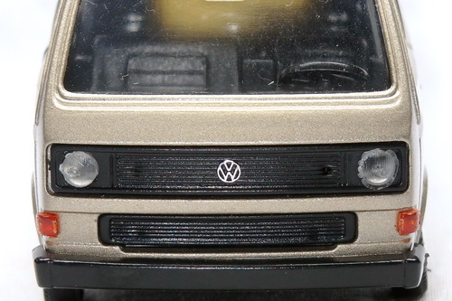 VOLKSWAGEN T3 (TYPE2)　CARAVELLE SYNCRO 1
